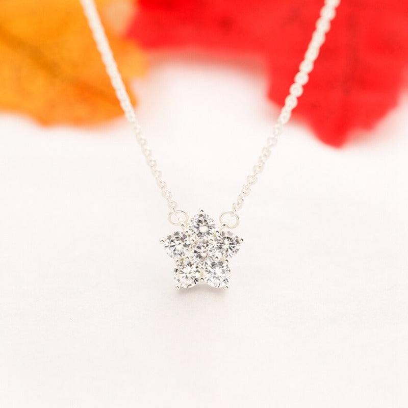 Luxury Paved AAA Cubic Zirconia Five pointe